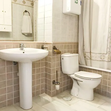 Vivendos - Apartamento Centrico En Zona Tranquila 아파트 토레몰리노스